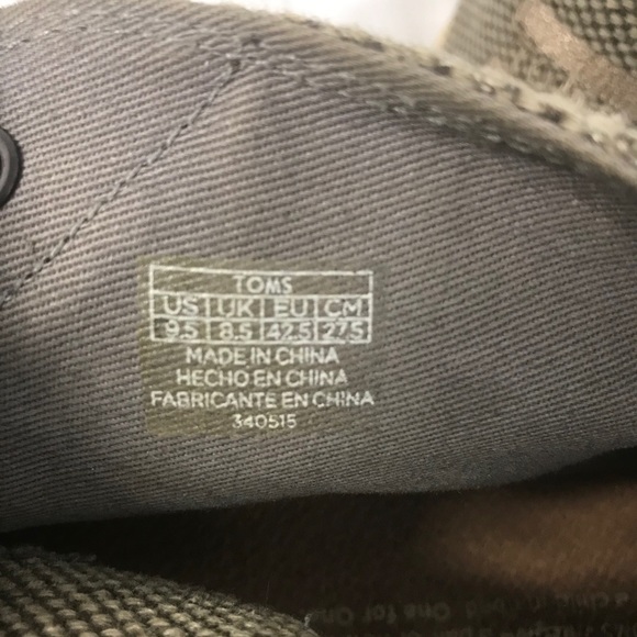 ‼️SOLD‼️ TOMS Chukka Sneaker, Great Condition! - Picture 9 of 11